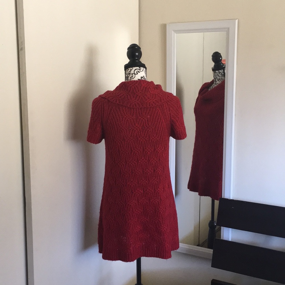 Red sweater - Picture 2 of 5